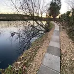 Tranquil * York
